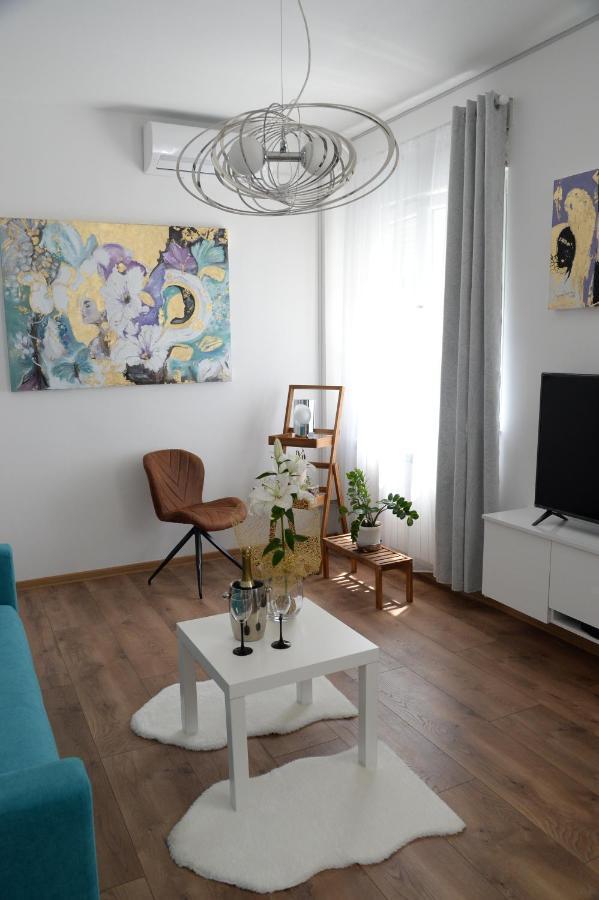 Apartment Krins Novi Sad Exterior photo